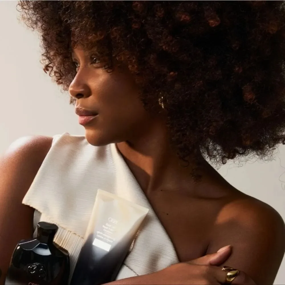 Oribe Gold Lust‎ Repair & Restore Shampoo